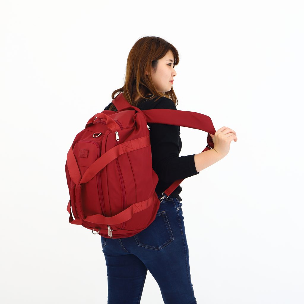 4 ワインレッド 4